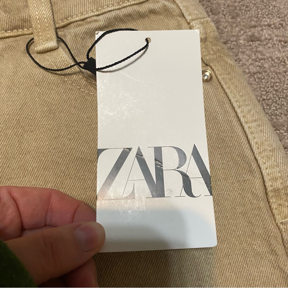 NWT {Zara} Mom Fit High Rise Jeans ~ Size US 0 - Picture 6 of 16